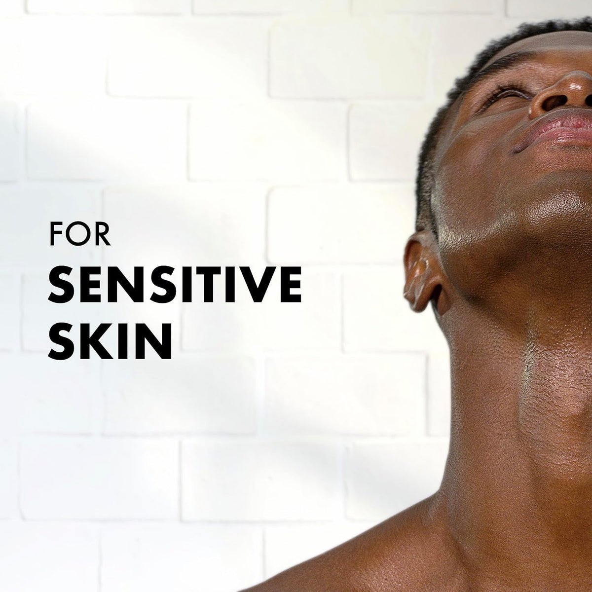 Gillette Classic Sensitive Shave Foam 200ml Men's Shaving Foam with Aloe Vera